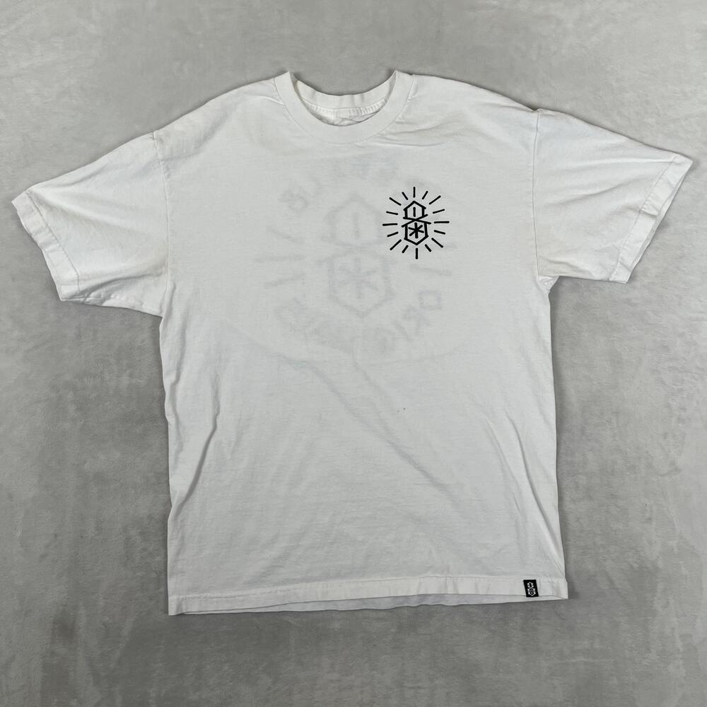 Vintage REBEL 8 T-Shirt Mens Large White Logo Back Graphic Streetwear Y2K